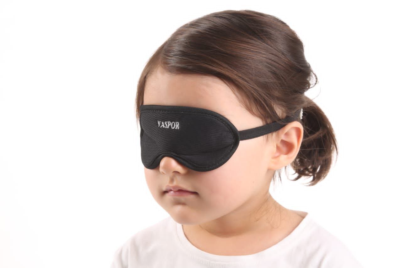 چشم بند (کودکی و بزرگسالی) - Blindfold (childhood and adulthood)